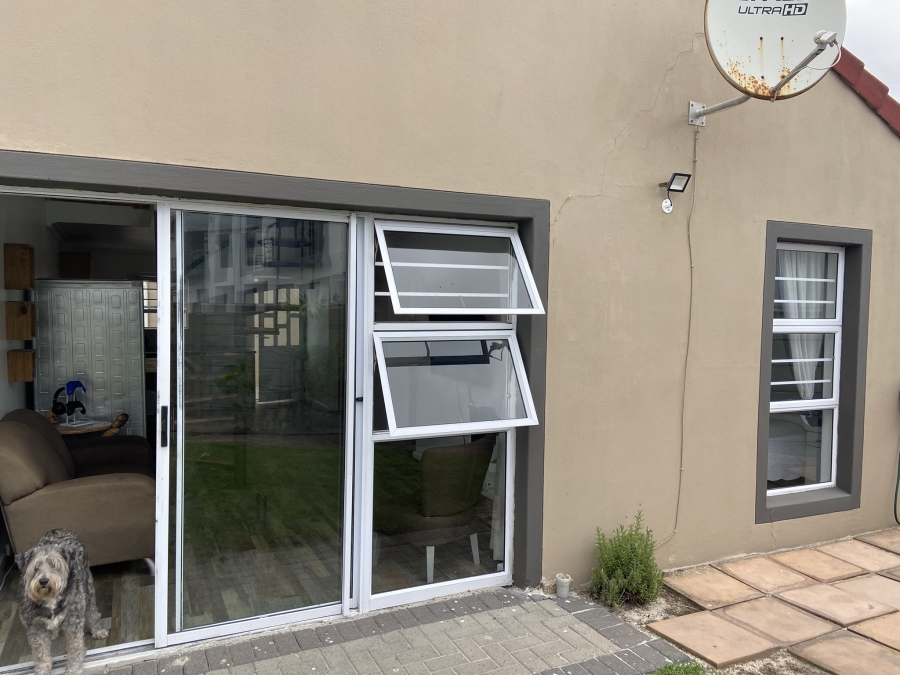 2 Bedroom Property for Sale in Capricorn Western Cape